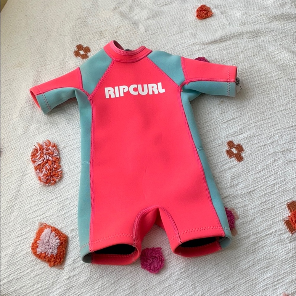 Rip curl wet suit 2T